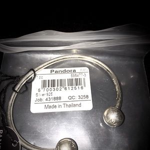 NWT NEVER WORN AUTHENTIC PANDORA SILVER CUFF SMALL